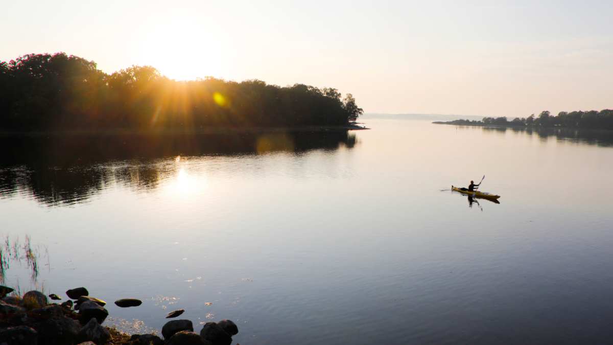 Paddla havskajak i Blekinges skärgård.