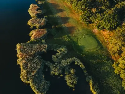 Sveriges Golfkust med 8 golbanor inom 12 mil ligger i Blekinge