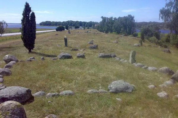 Hjortahammar graveyard