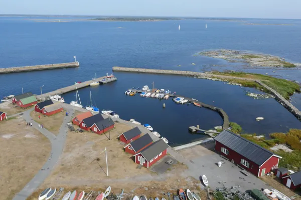 Guest harbour Stenshamn