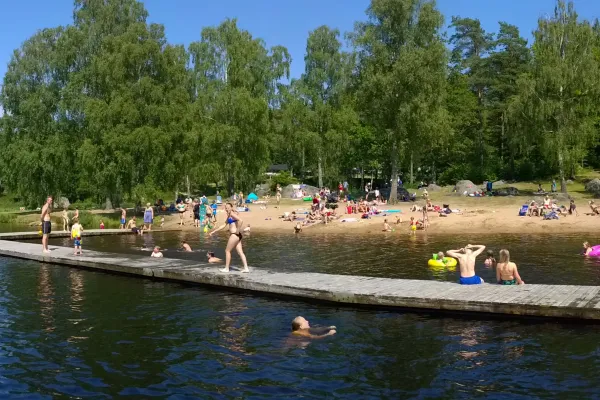 Jetties at Långasjönäs