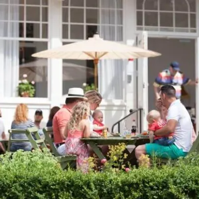 Café Maneltårtan i Ronneby Brunnspark